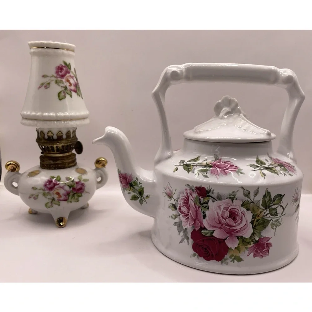 Vintage Made in England Arthur Wood 6304 Teapot with Lid